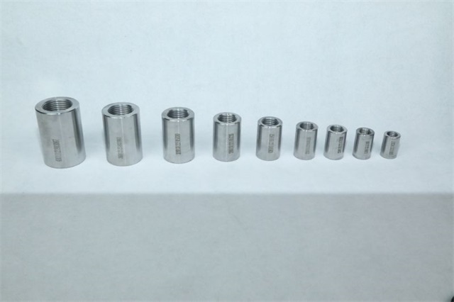 环翠<font style='color:red'>直螺纹套筒</font>连接