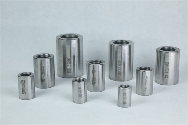 环翠<font style='color:red'>直螺纹套筒</font>重量